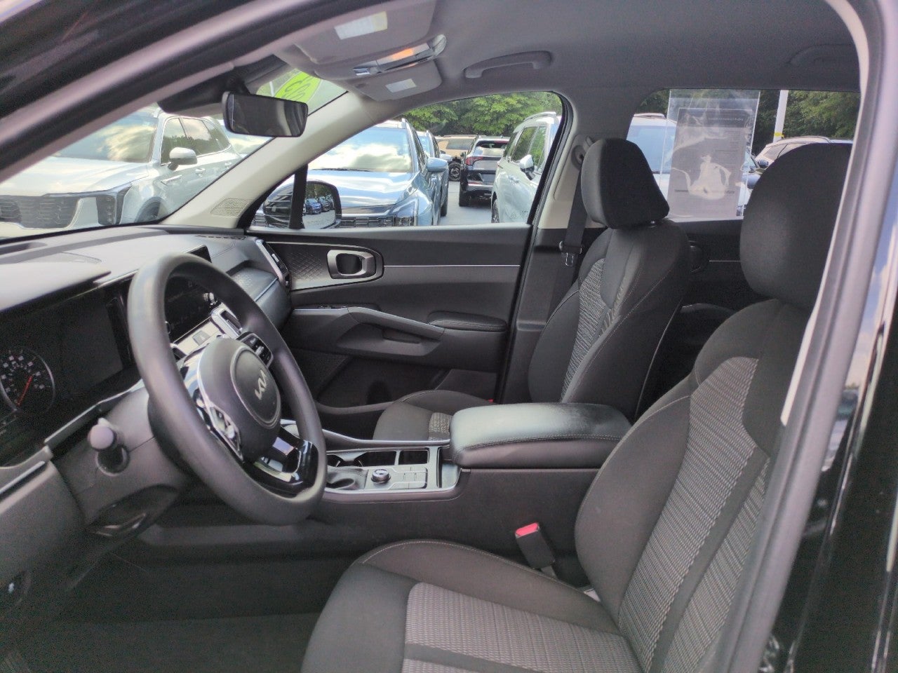 2023 Kia Sorento LX