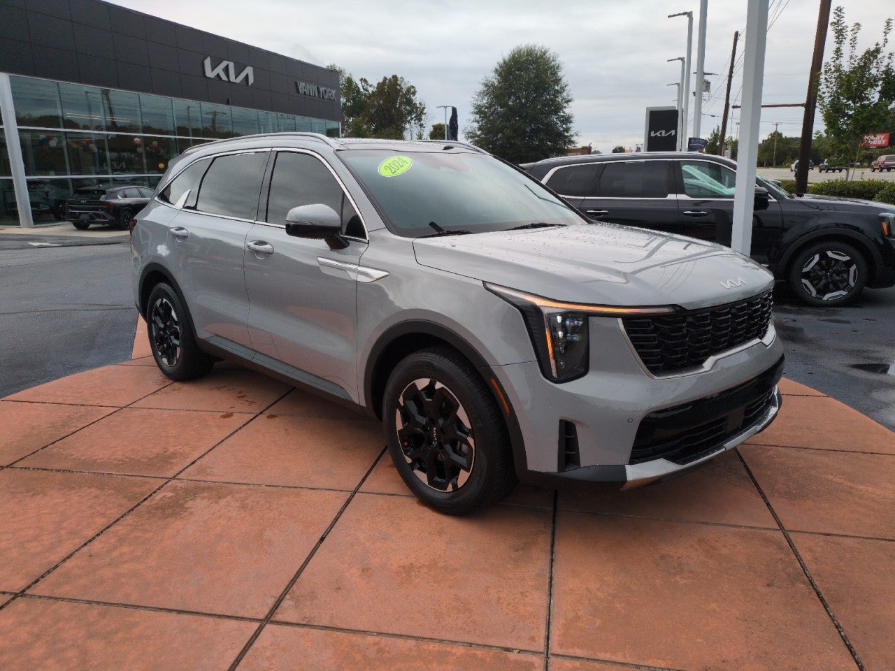 2024 Kia Sorento S