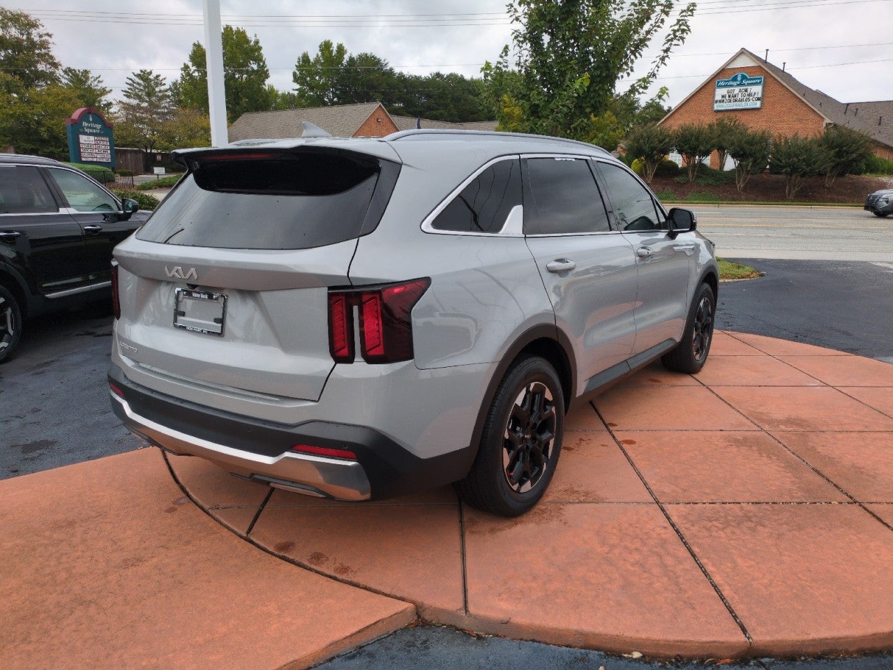 2024 Kia Sorento S