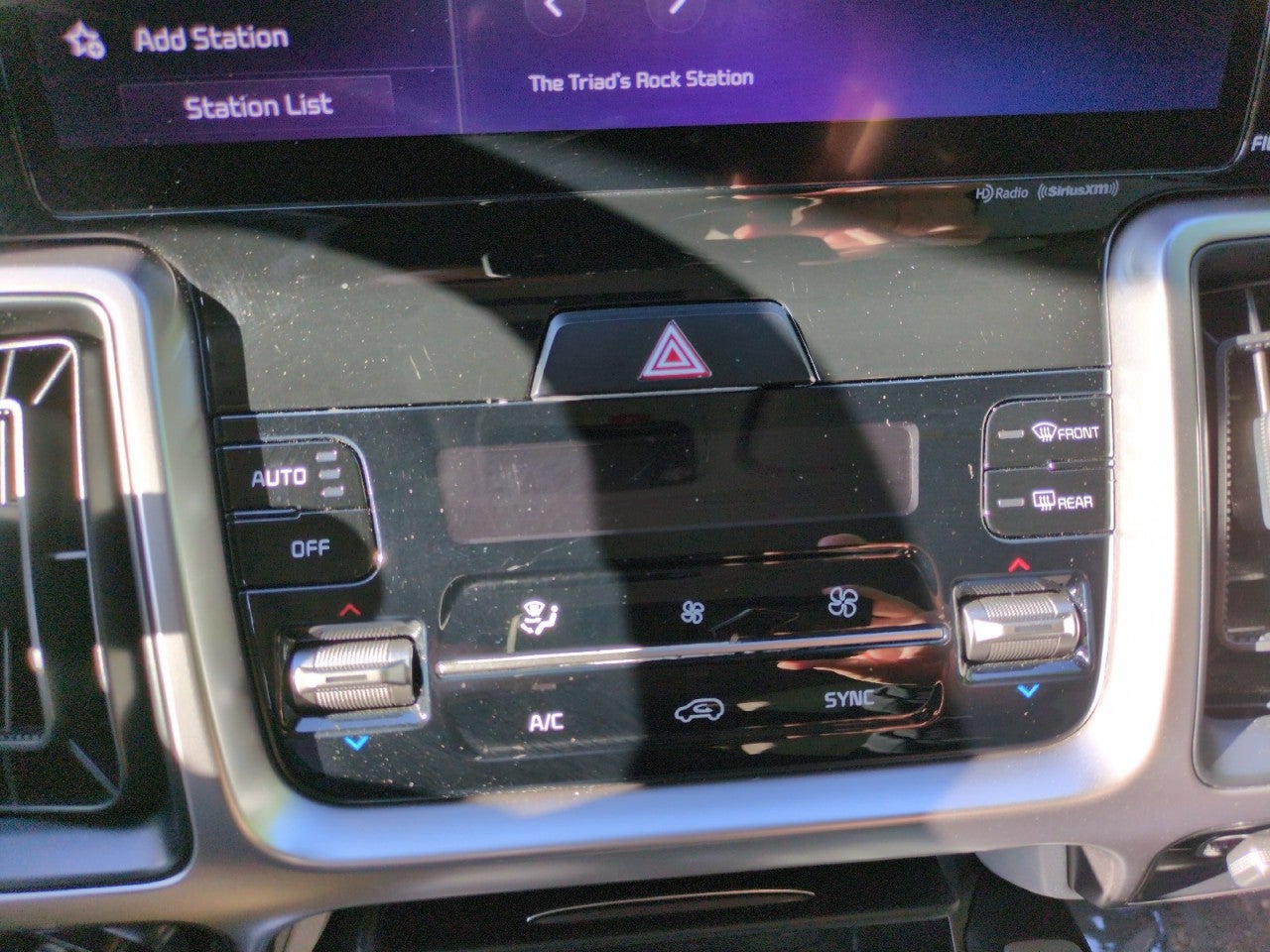 2023 Kia Sorento S