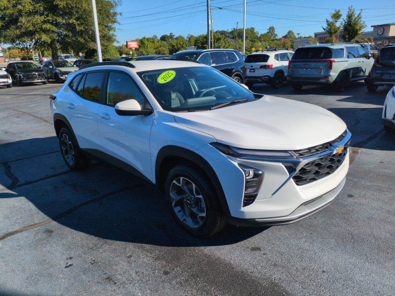 2025 Chevrolet Trax LT
