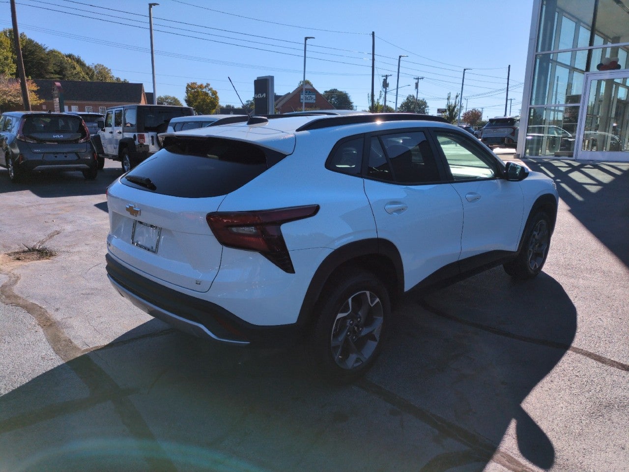 2025 Chevrolet Trax LT