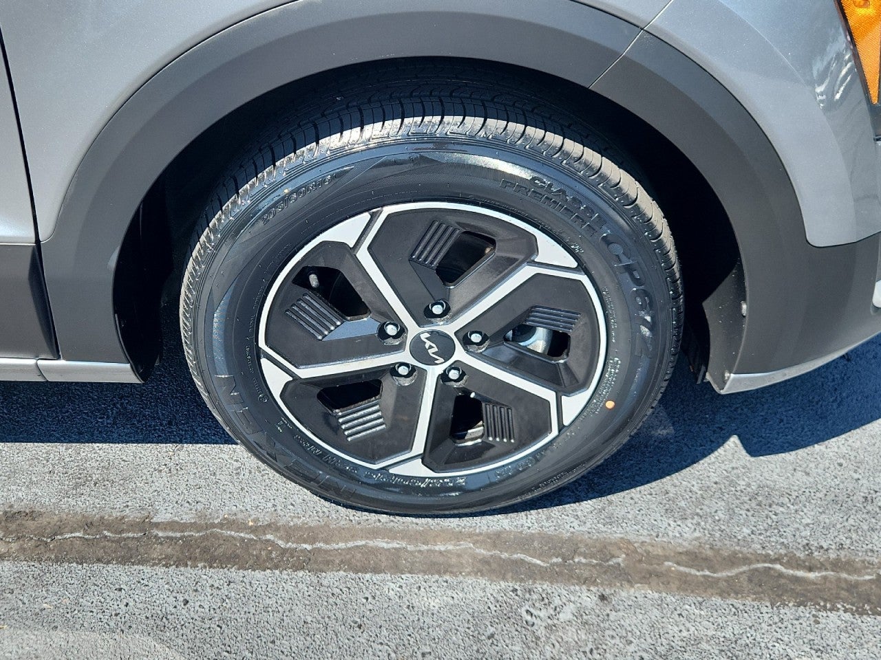 2024 Kia Niro EX