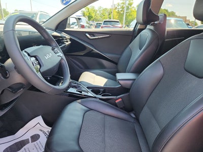 2024 Kia Niro EX
