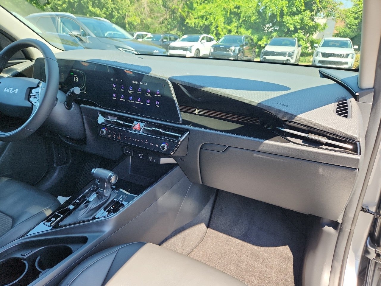 2024 Kia Niro EX