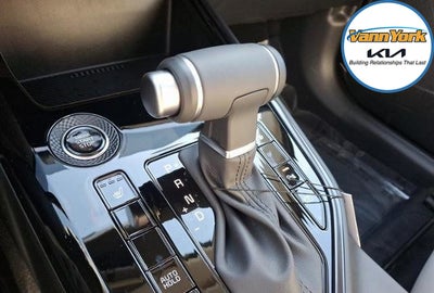 2025 Kia Niro EX Touring