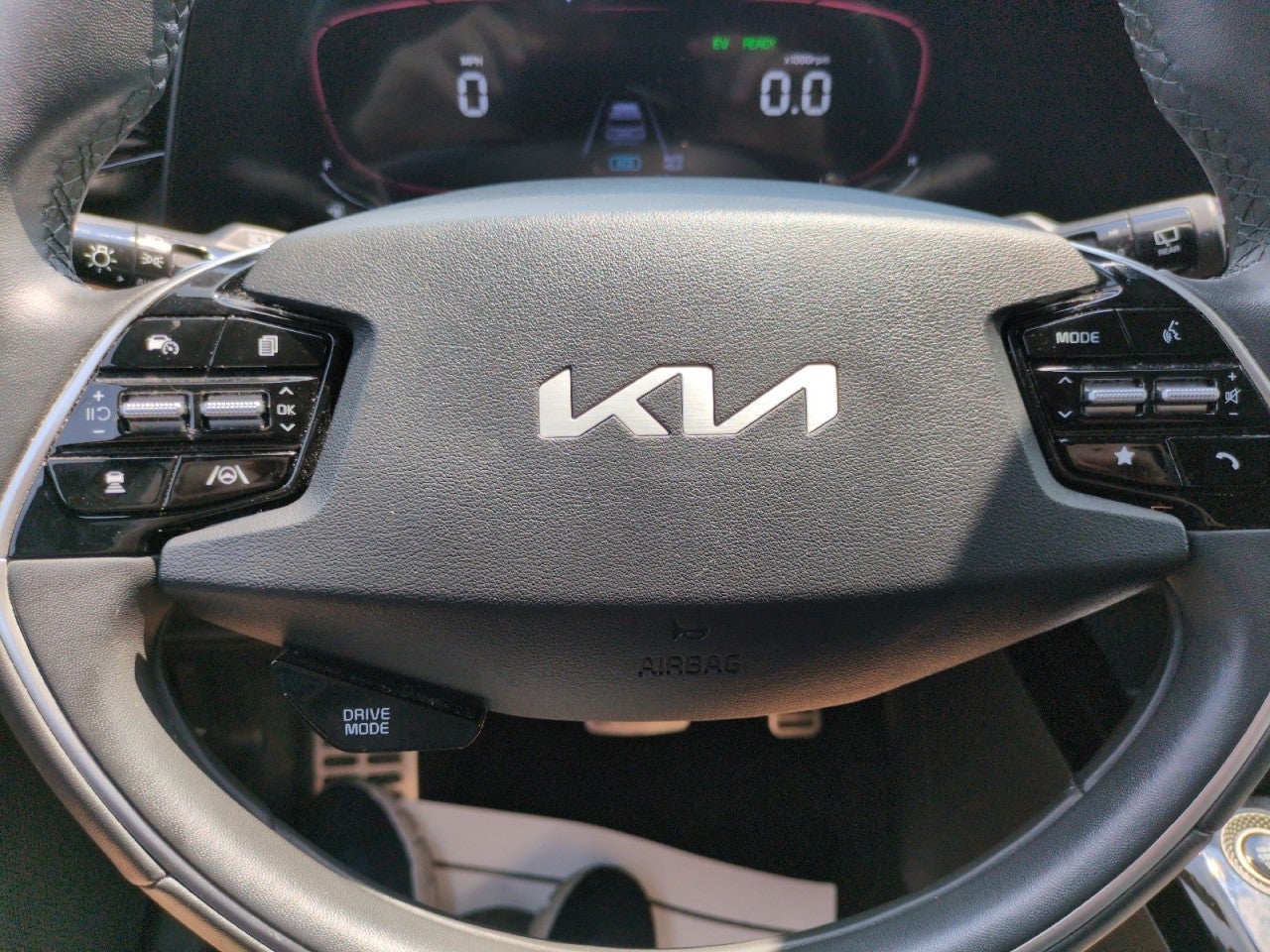 2023 Kia Niro EX