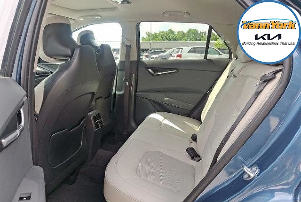 2025 Kia Niro EX Touring