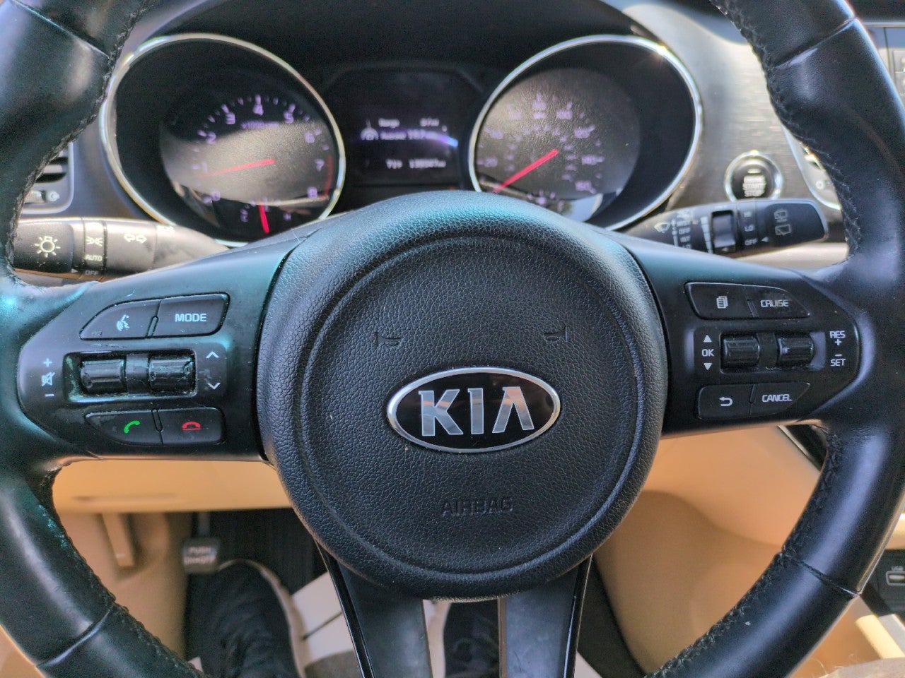 2017 Kia Sedona LX