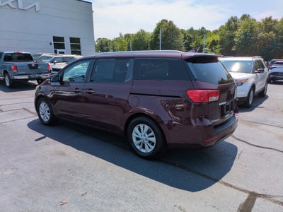 2017 Kia Sedona LX