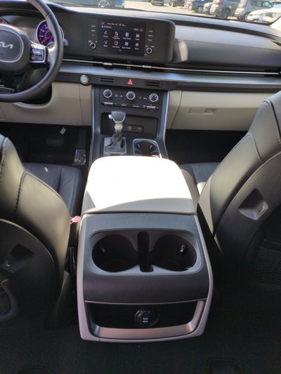 2023 Kia Carnival LX