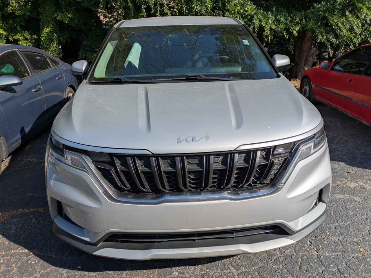 2023 Kia Carnival LX