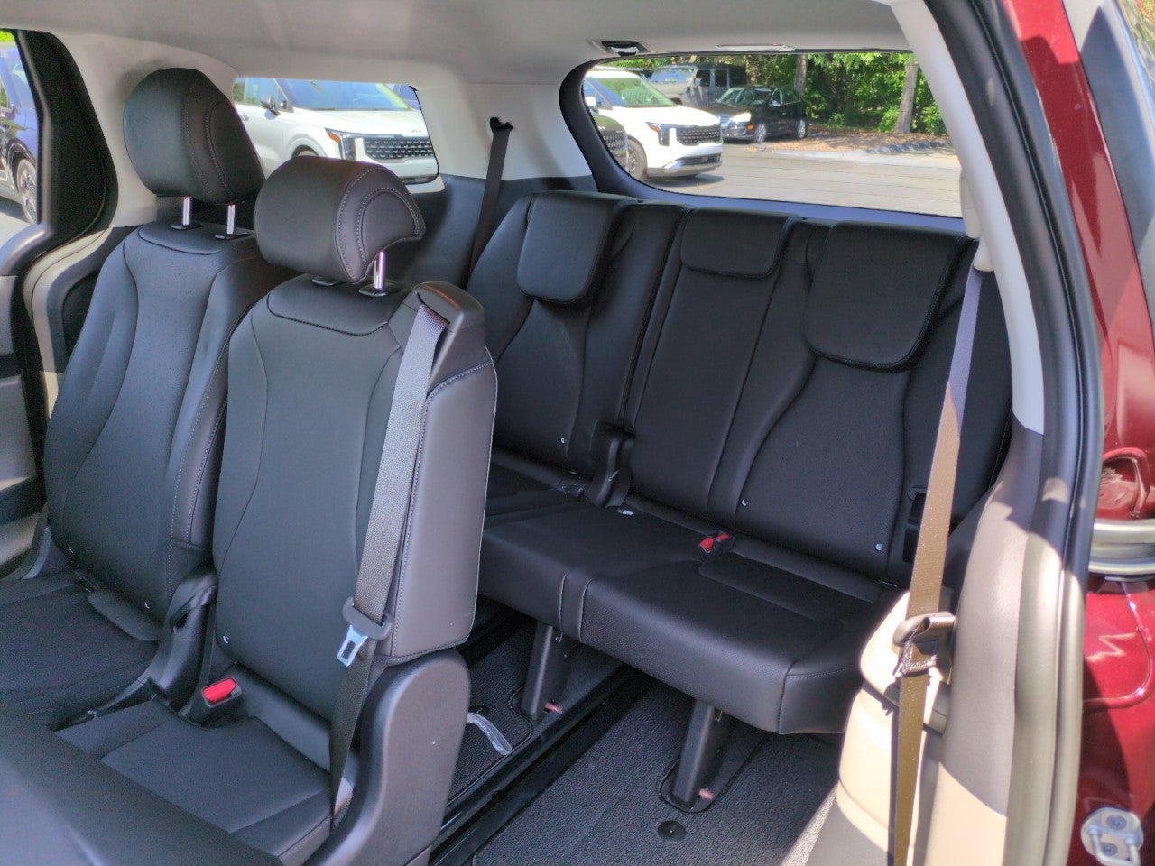 2026 Kia Carnival LX