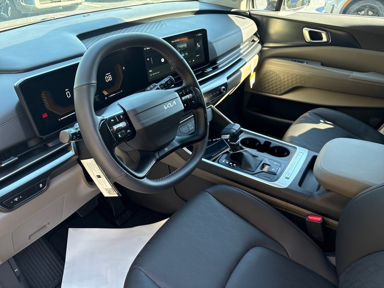 2027 Kia Carnival LXS