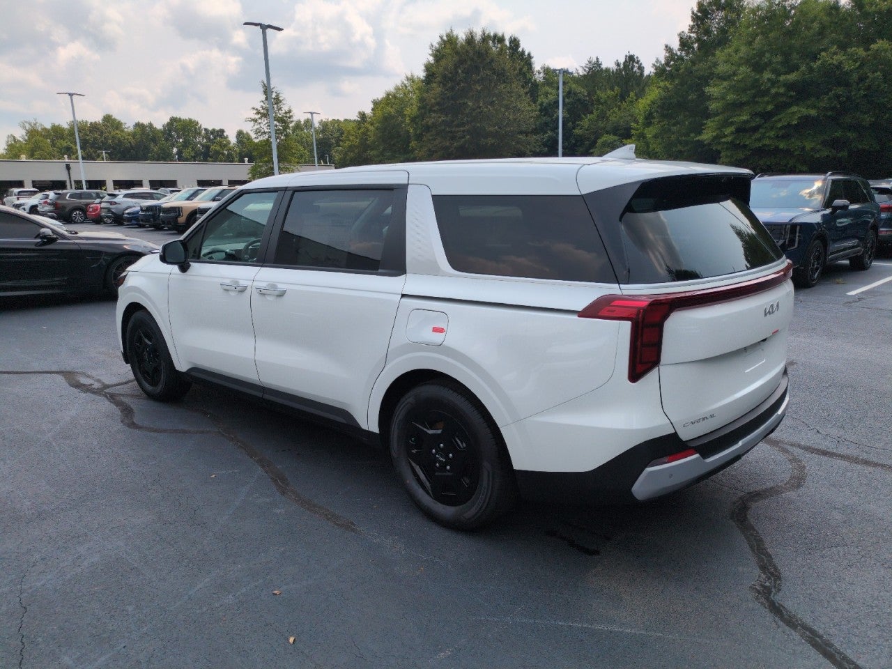 2026 Kia Carnival LX