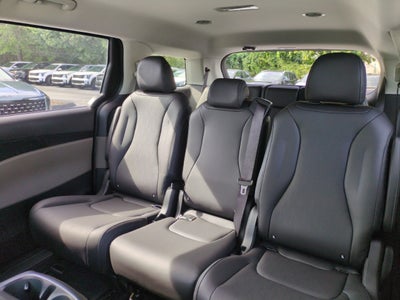 2027 Kia Carnival Hybrid LXS