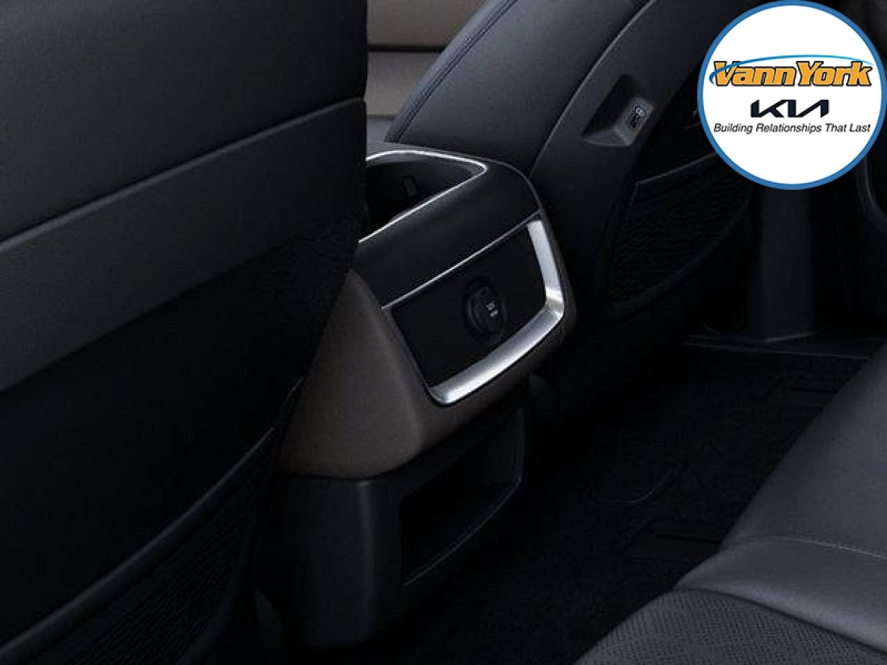 2026 Kia Carnival Hybrid LXS