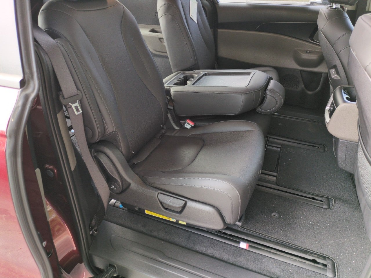 2026 Kia Carnival Hybrid LXS