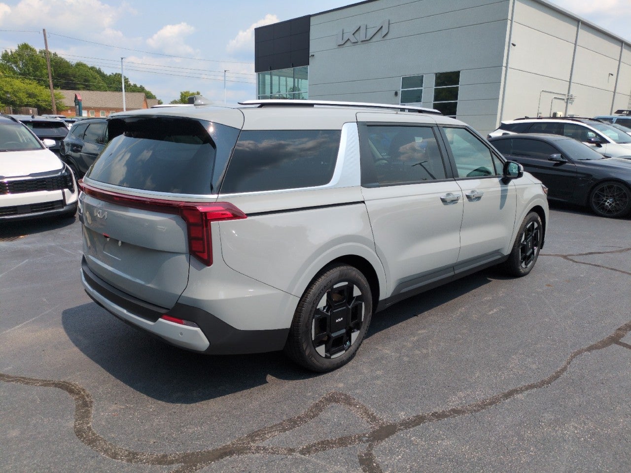2026 Kia Carnival EX