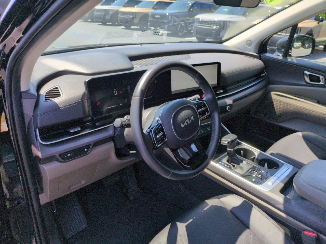 2025 Kia Carnival EX