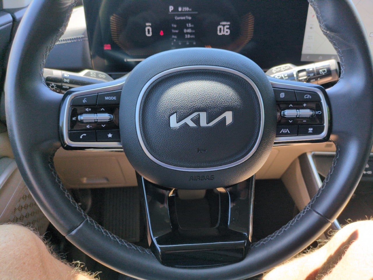 2025 Kia Carnival EX