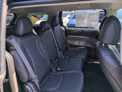 2025 Kia Carnival EX