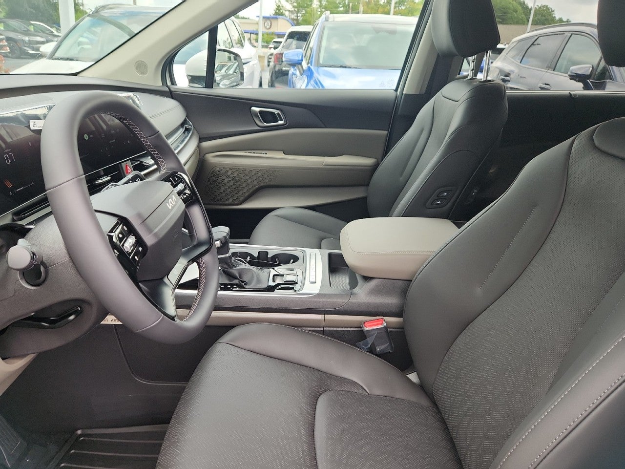 2027 Kia Carnival EX