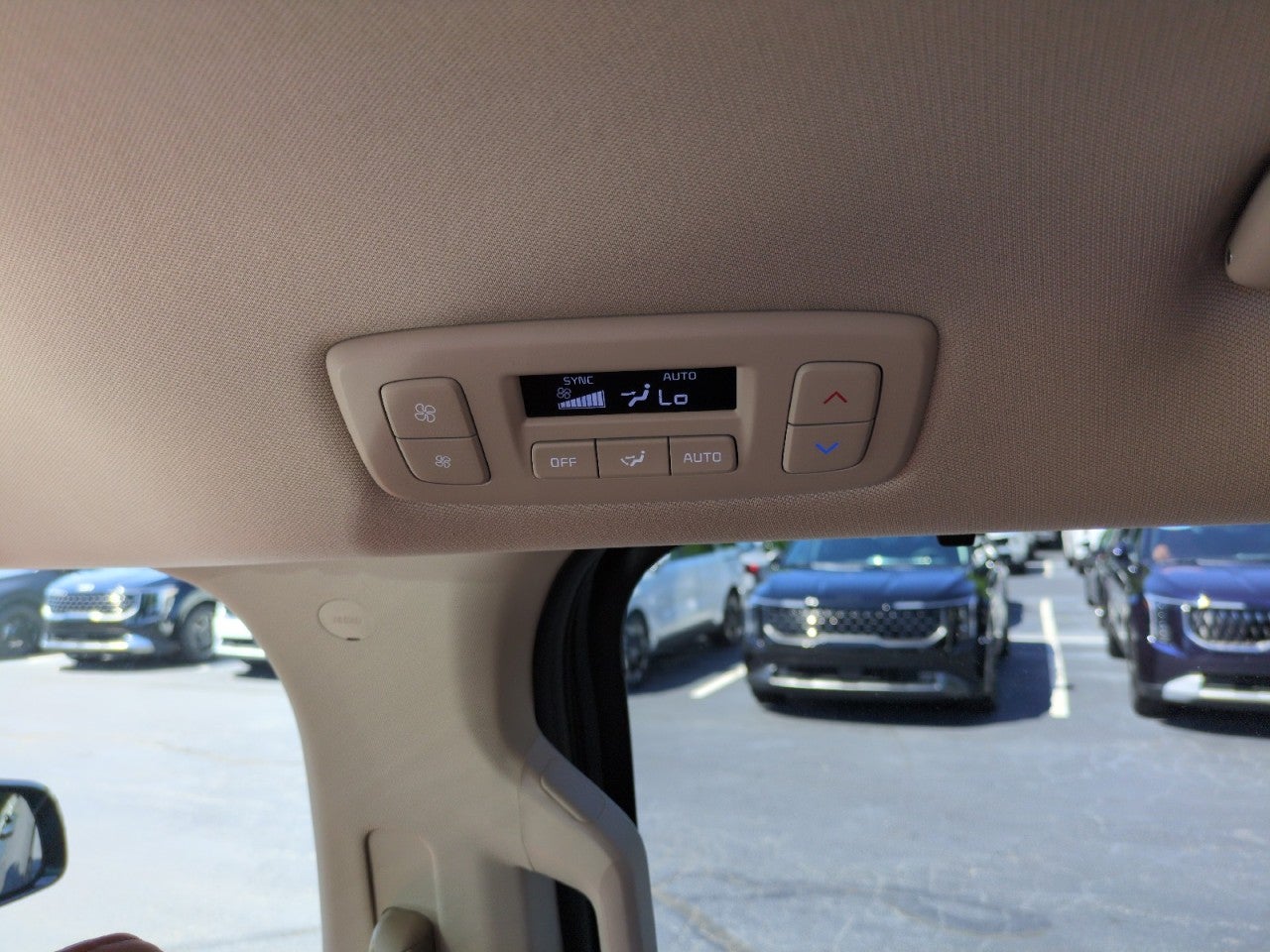 2026 Kia Carnival EX