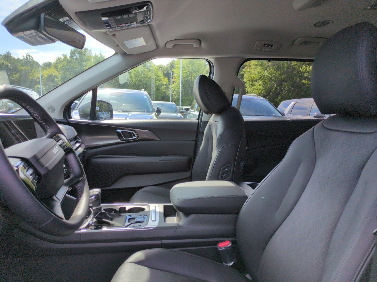 2027 Kia Carnival EX