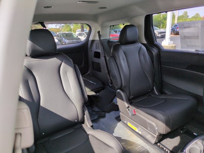2027 Kia Carnival EX