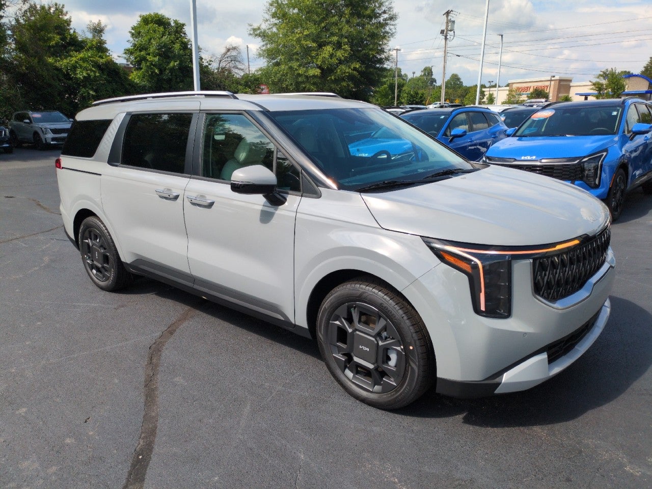 2026 Kia Carnival Hybrid EX