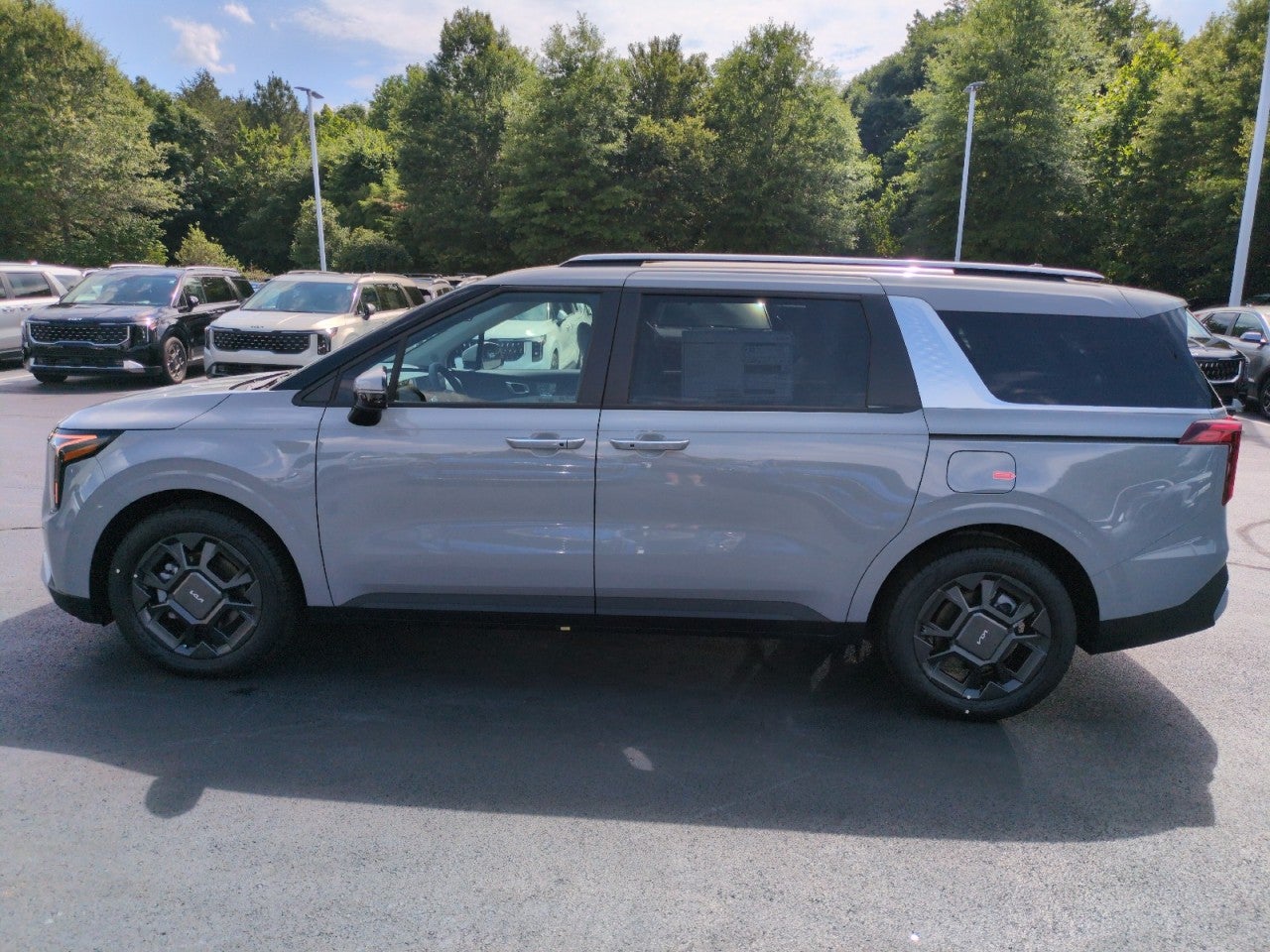 2026 Kia Carnival Hybrid EX
