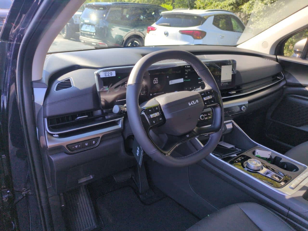 2027 Kia Carnival Hybrid EX