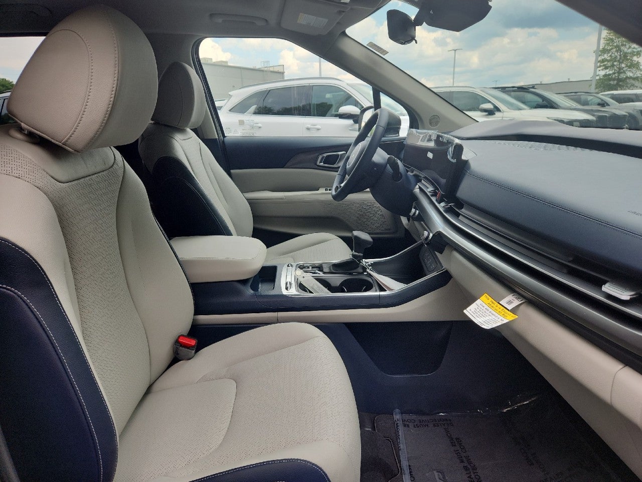 2026 Kia Carnival SX