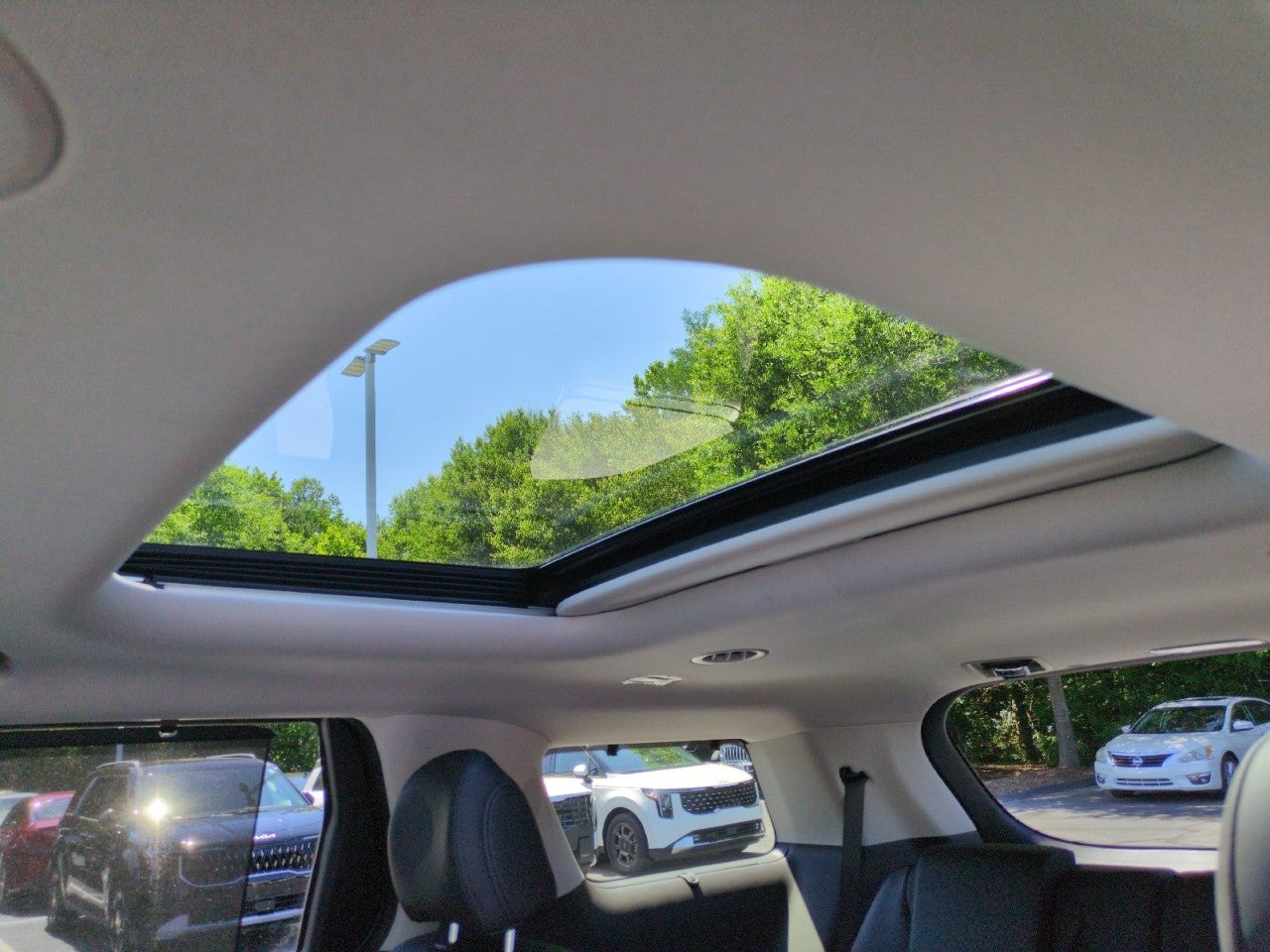 2026 Kia Carnival SX