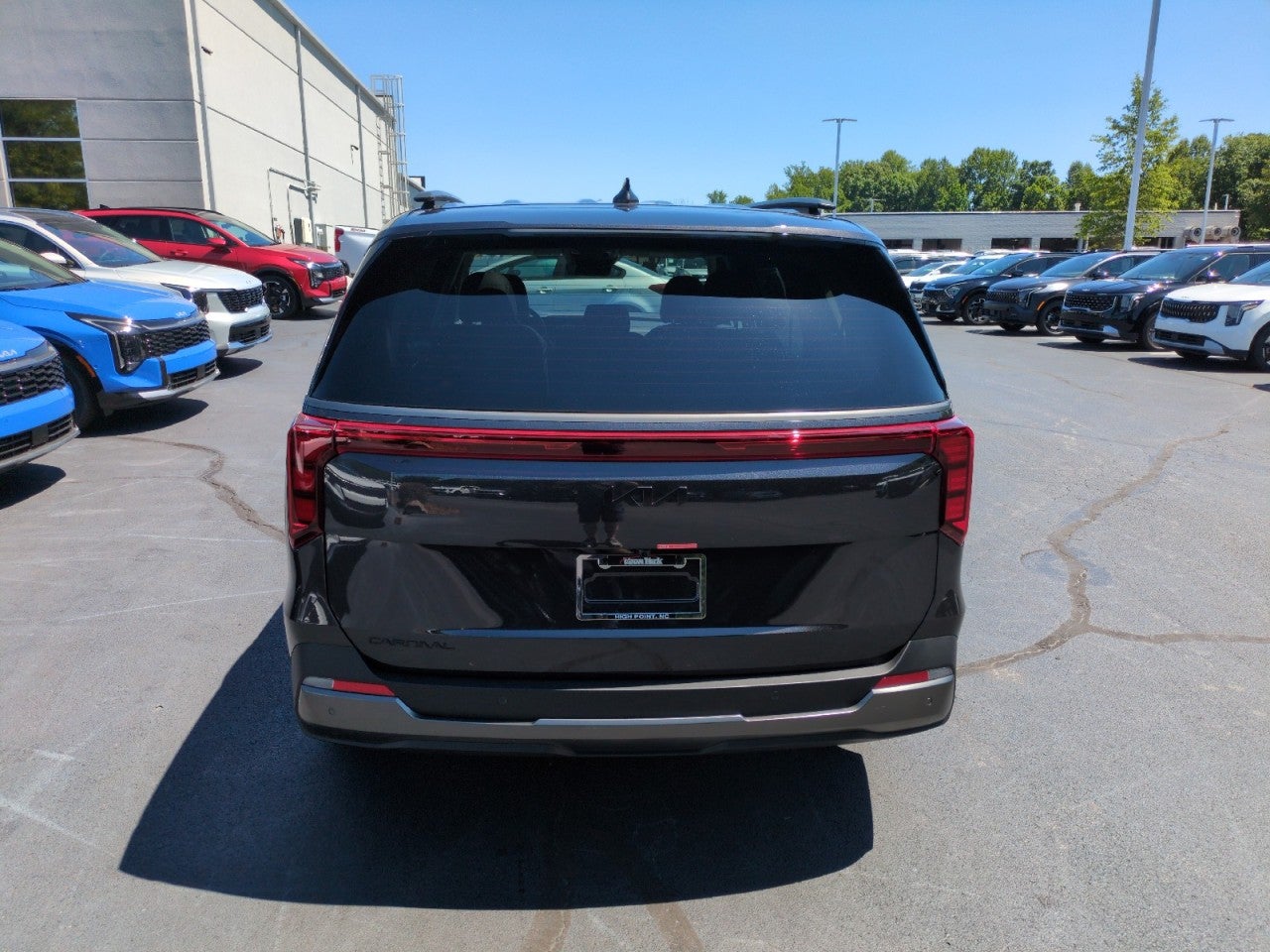 2026 Kia Carnival SX