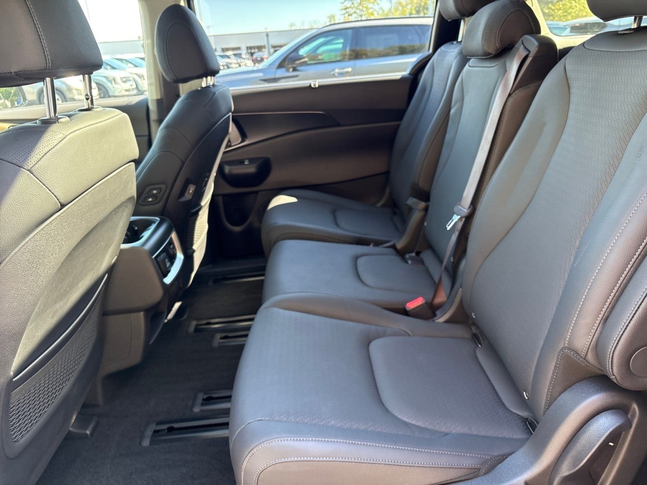 2027 Kia Carnival SX Prestige
