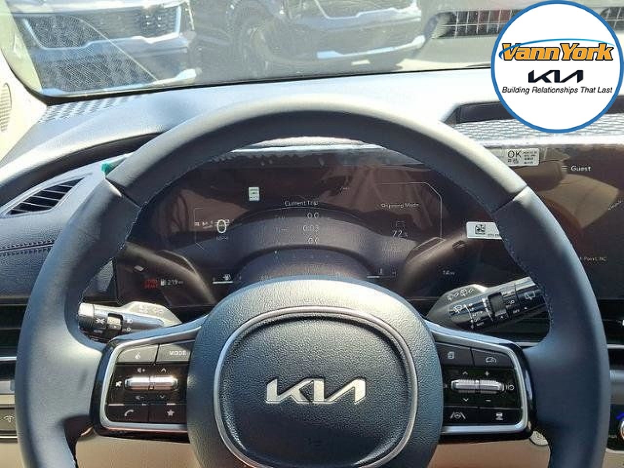 2026 Kia Carnival SX