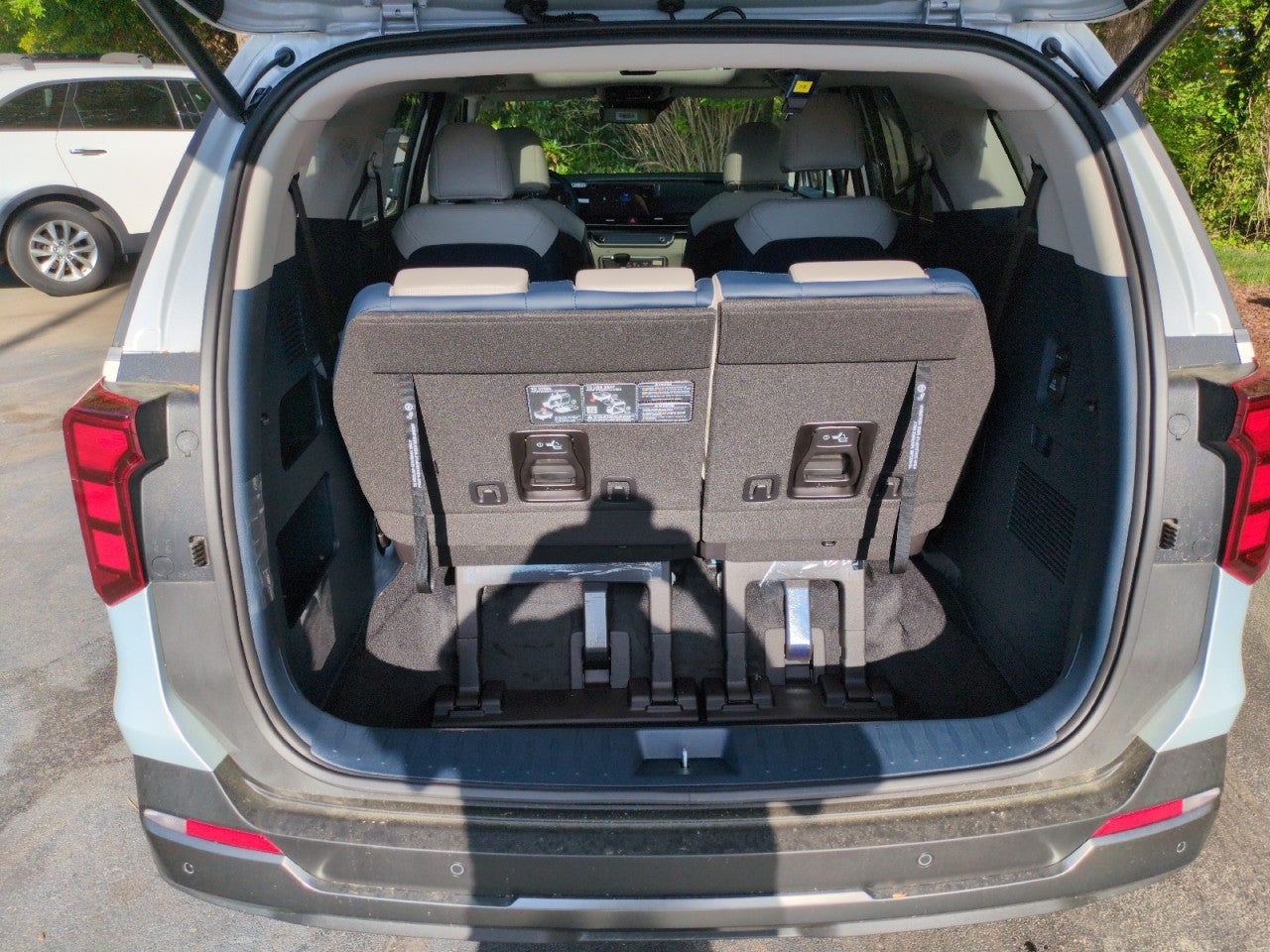 2026 Kia Carnival SX