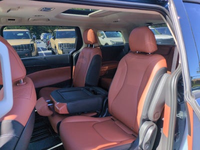 2027 Kia Carnival SX