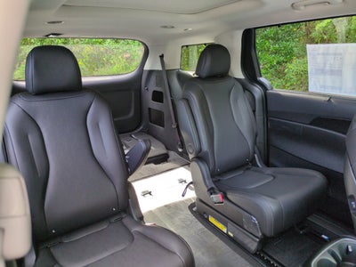 2027 Kia Carnival SX