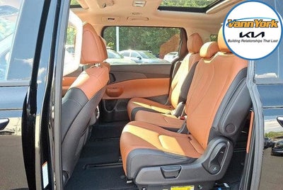 2026 Kia Carnival Hybrid SX