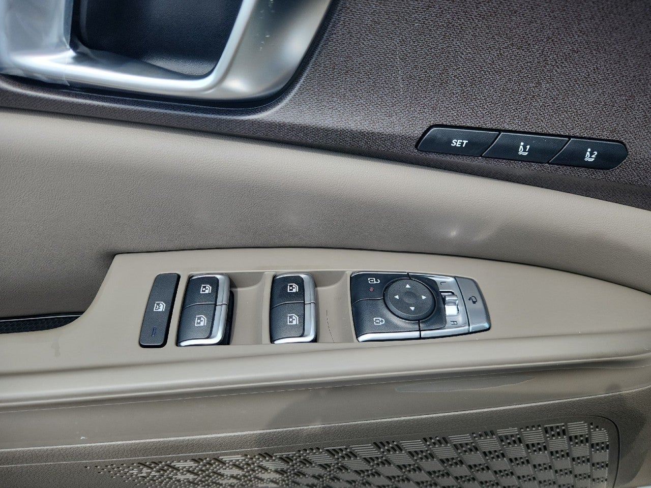 2027 Kia Carnival Hybrid SX