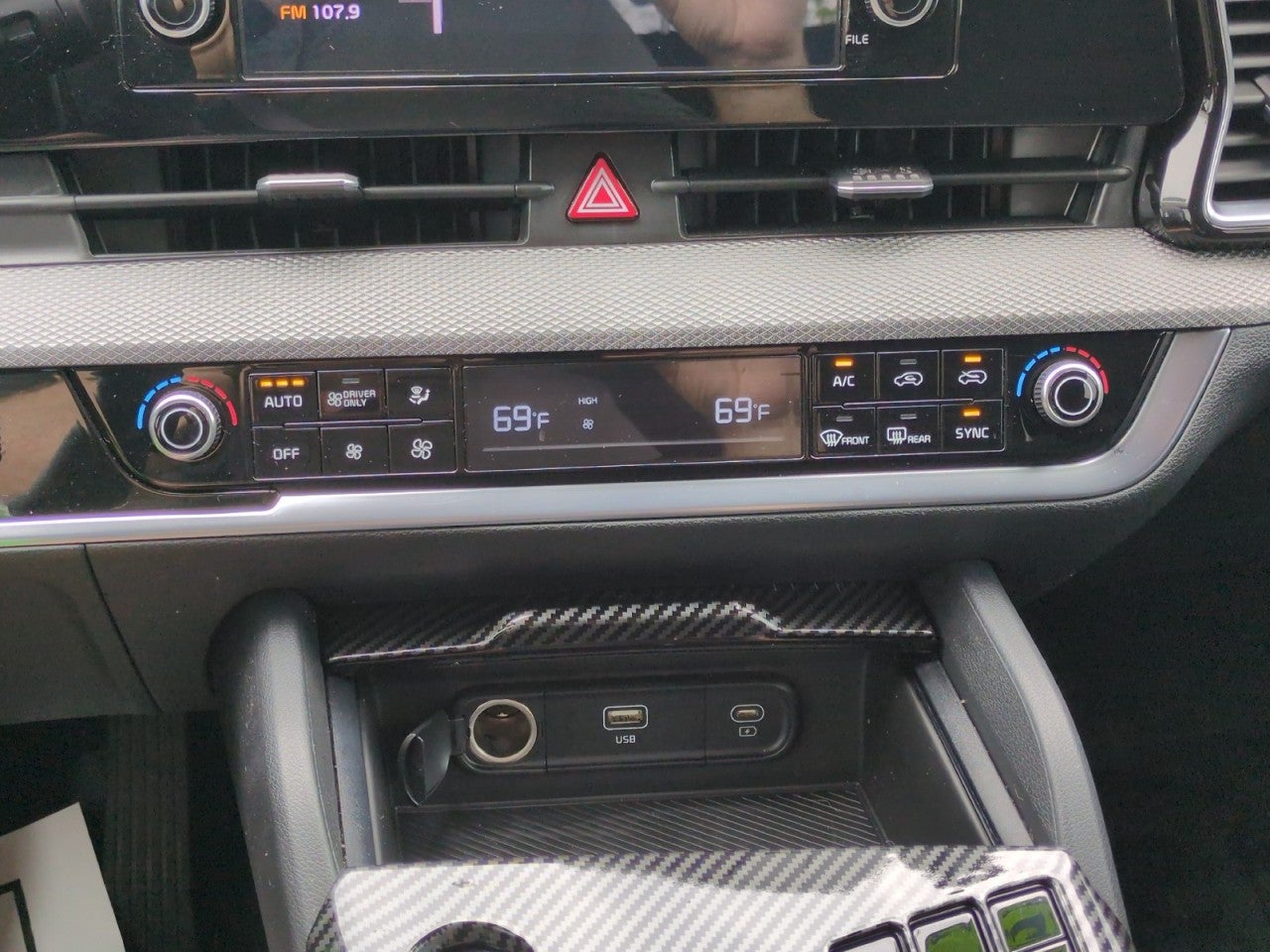 2024 Kia Sportage Hybrid LX