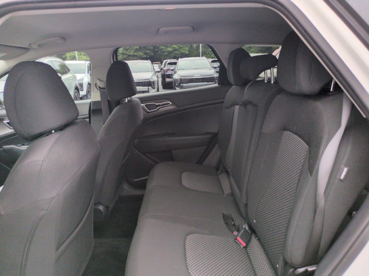 2024 Kia Sportage Hybrid LX