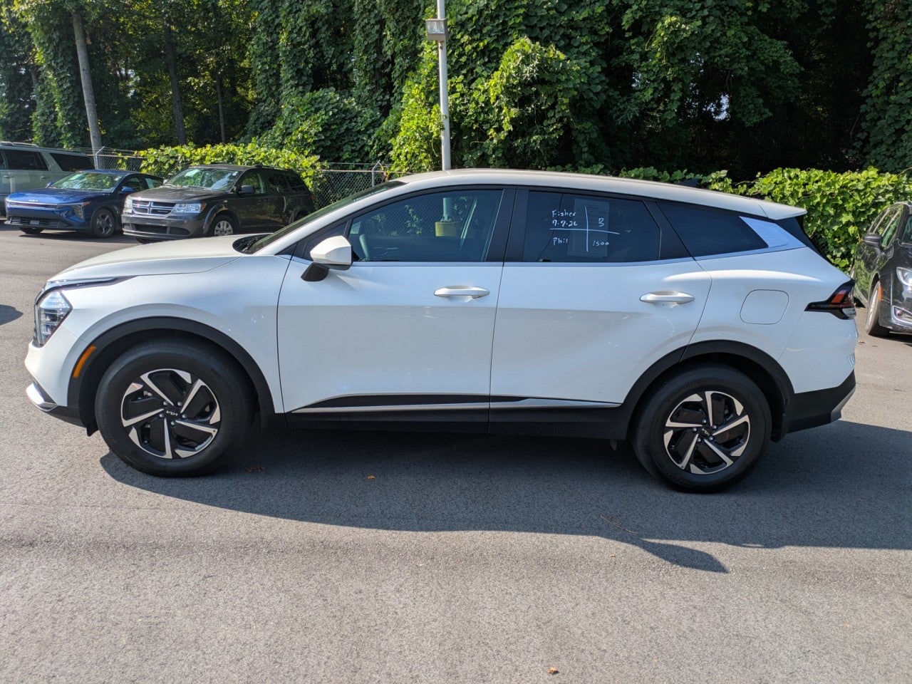 2024 Kia Sportage Hybrid LX
