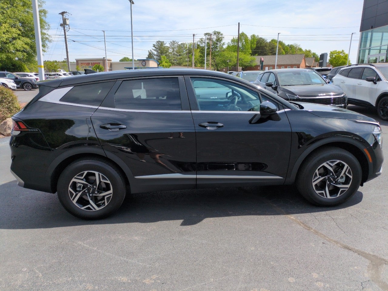 2024 Kia Sportage LX