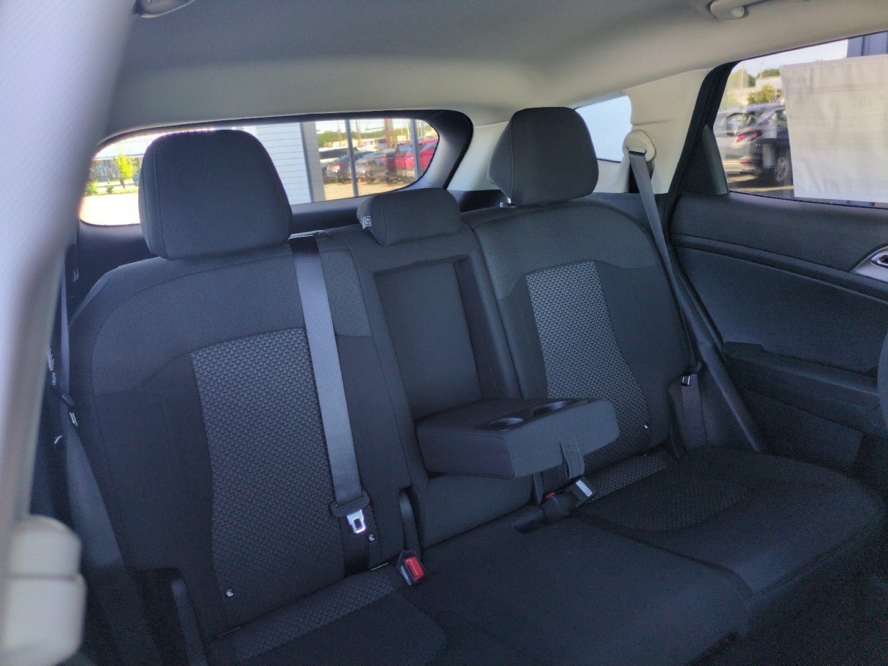2027 Kia Sportage Hybrid S