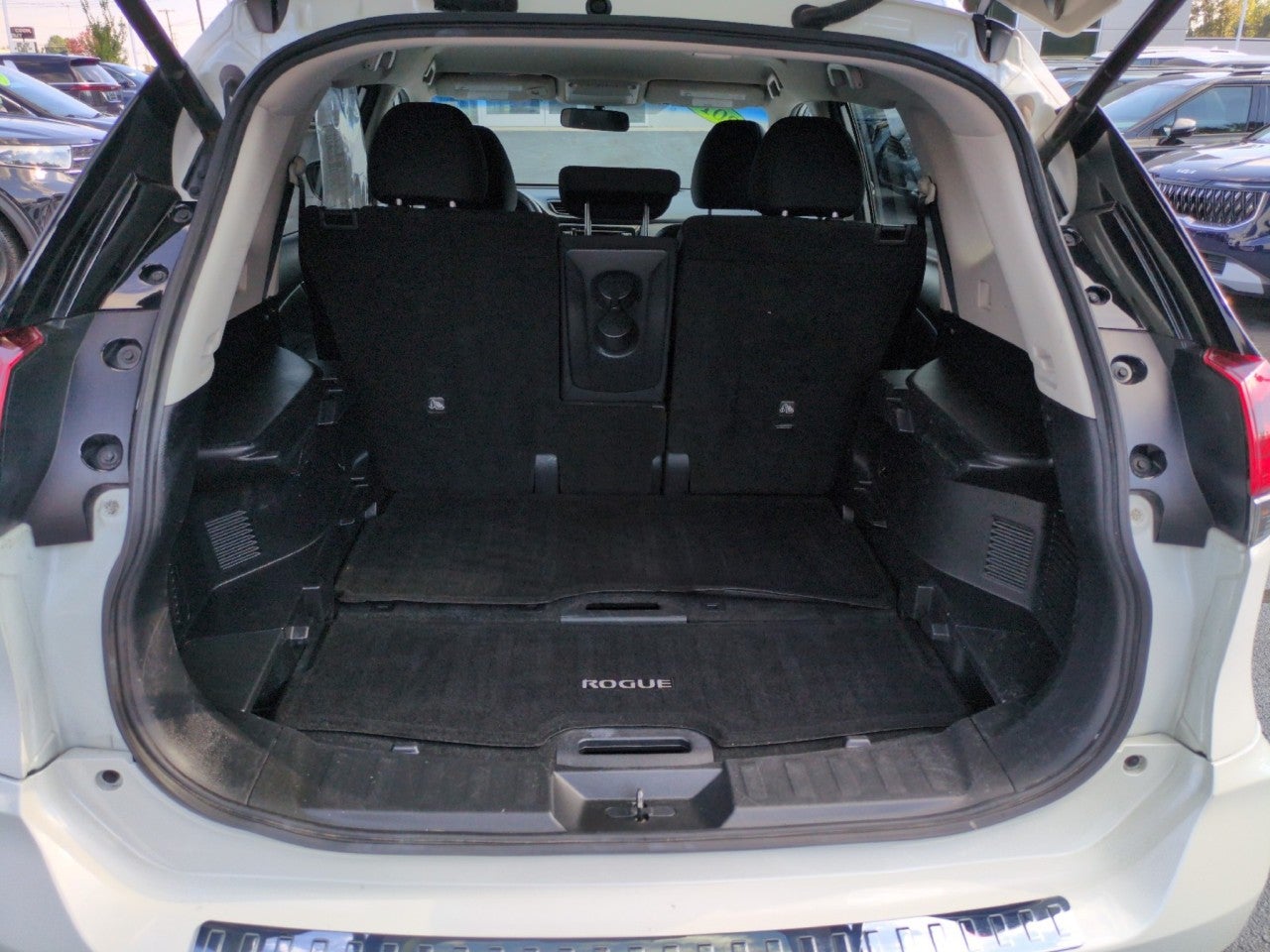 2018 Nissan Rogue SV