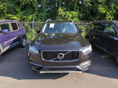 2018 Volvo XC90 Momentum